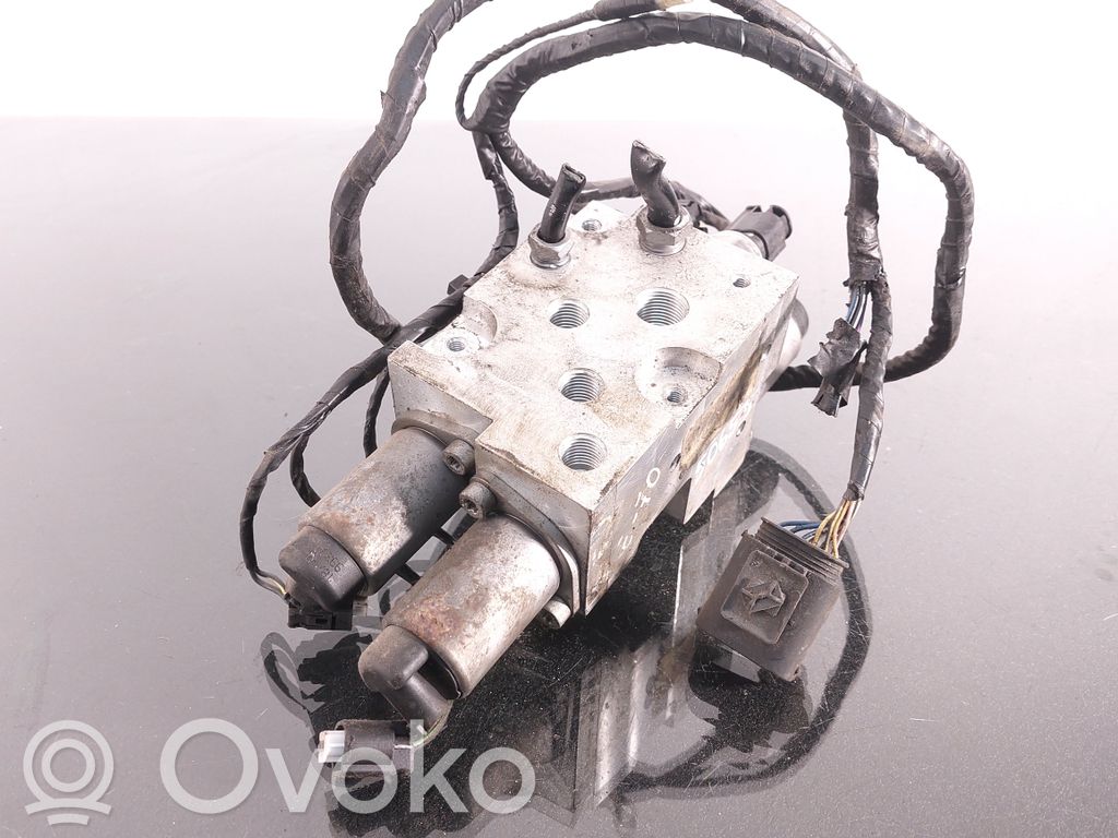 BMW X5 E70 Aktyvaus stabilizatoriaus valdymo/ vožtuvų blokas 