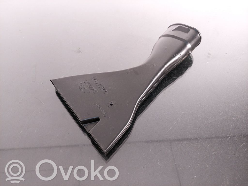 Volvo V60 Salono oro latakas (-ai) 