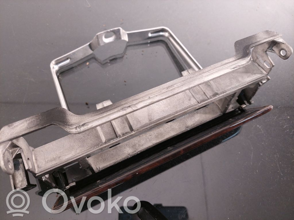 BMW 5 E39 Boite à gants