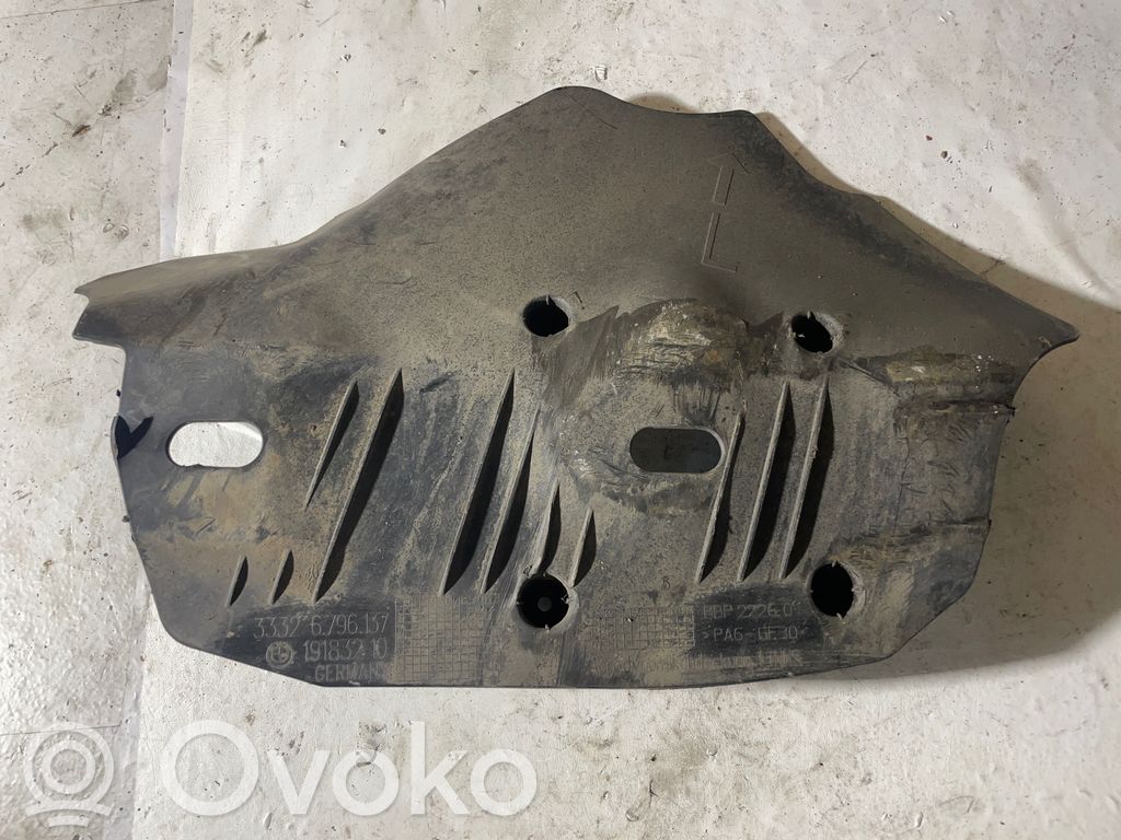 BMW 3 F30 F35 F31 Защита дна задней ходовой части 