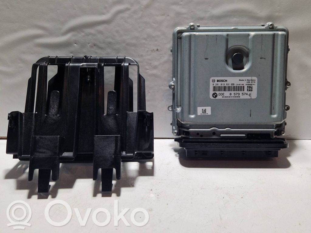 BMW 6 F12 F13 Engine control unit/module 