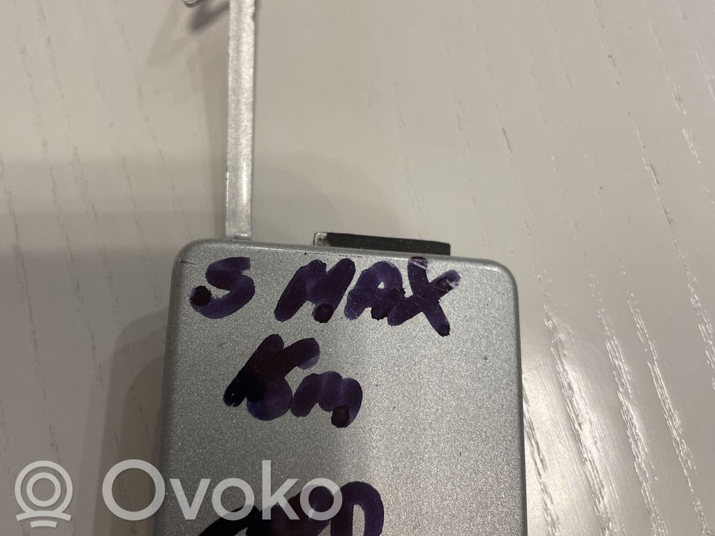 Ford S-MAX Priekinis tempimo kilpos dangtelis 