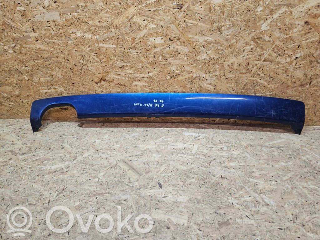 BMW 3 E36 Apakšējā bampera daļa 