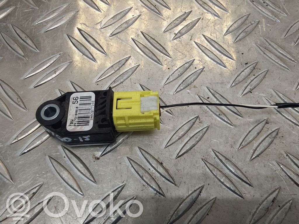 Toyota Aygo AB40 Airbagsensor Crashsensor Drucksensor 