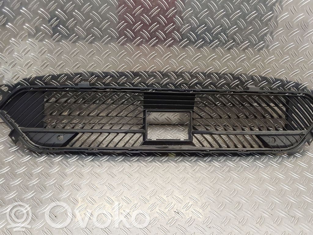 Citroen C4 III e-C4 Front bumper lower grill 