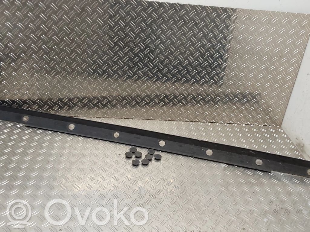 Toyota Yaris Listón 