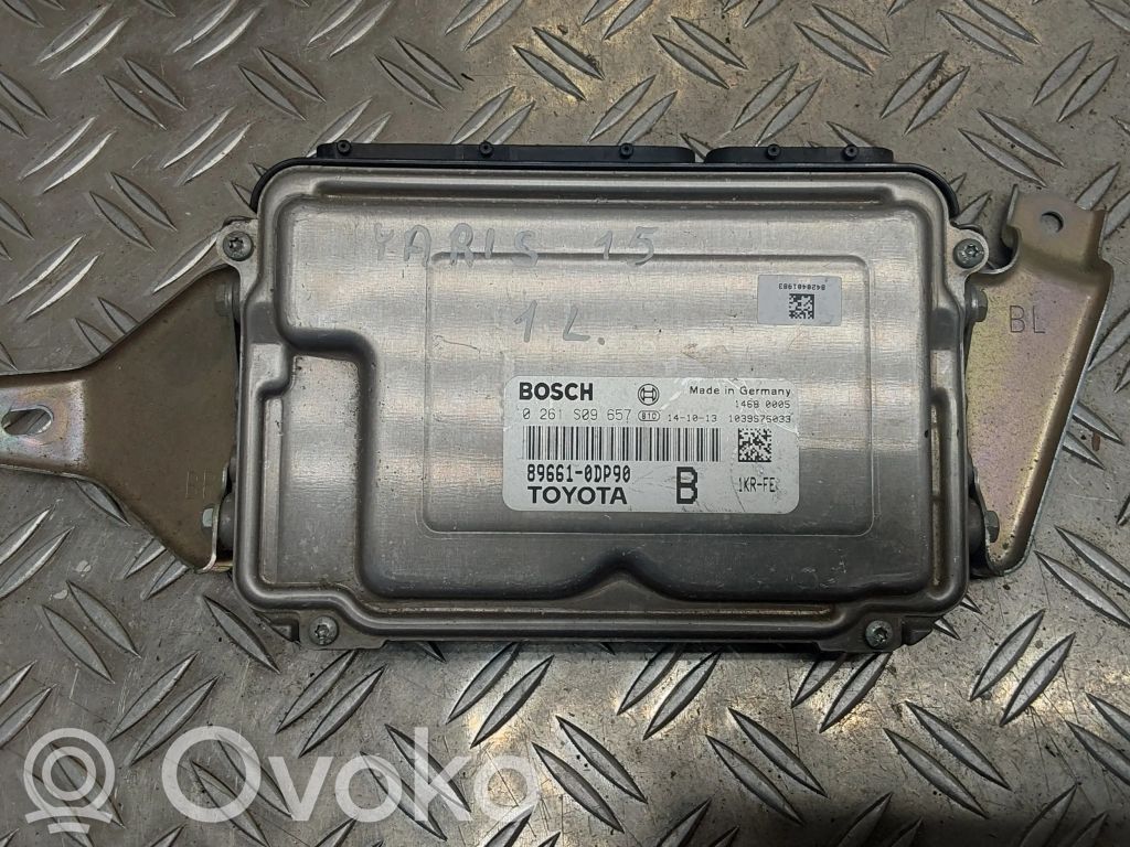 Toyota Yaris Engine control unit/module 