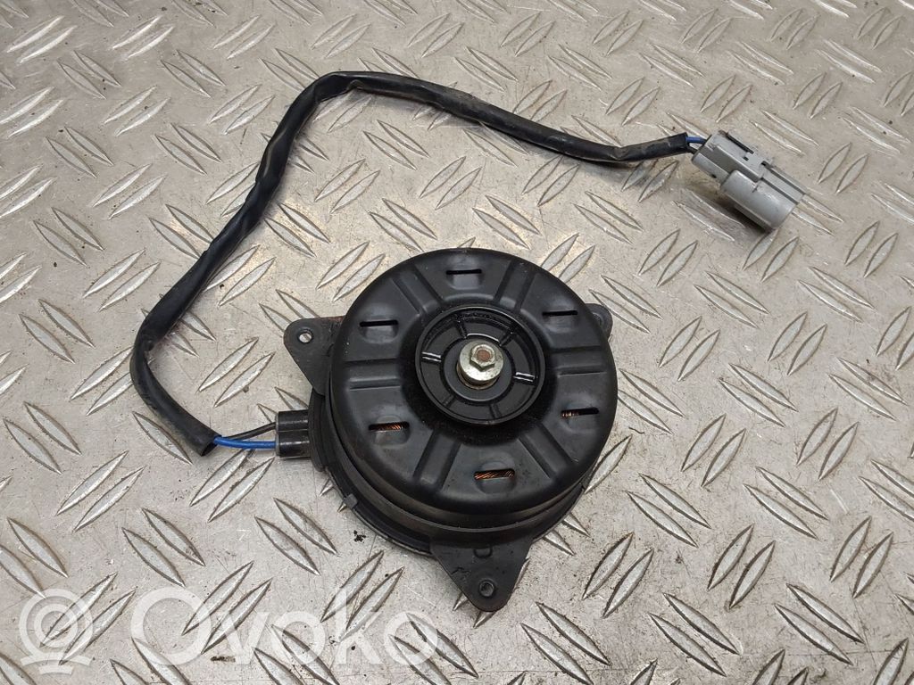 Toyota Prius (XW20) Elektryczny wentylator chłodnicy 