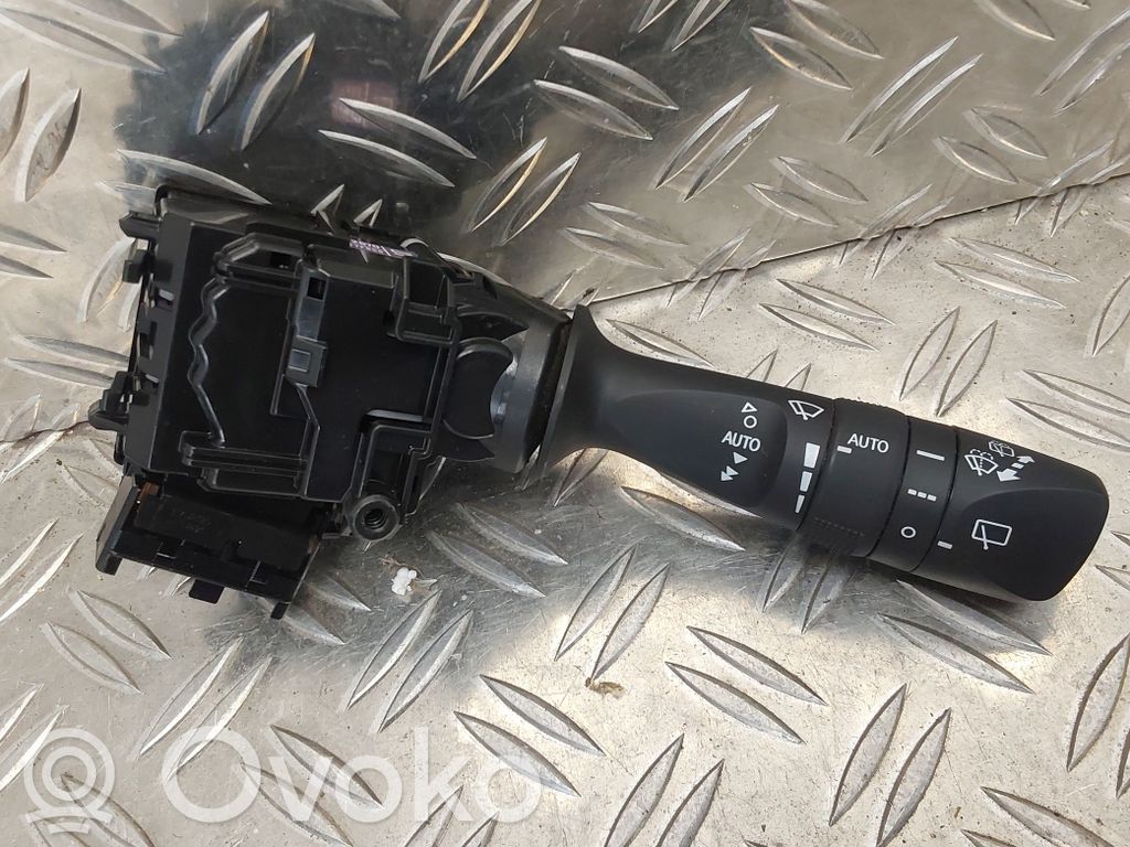 Toyota Auris E180 Wiper control stalk 