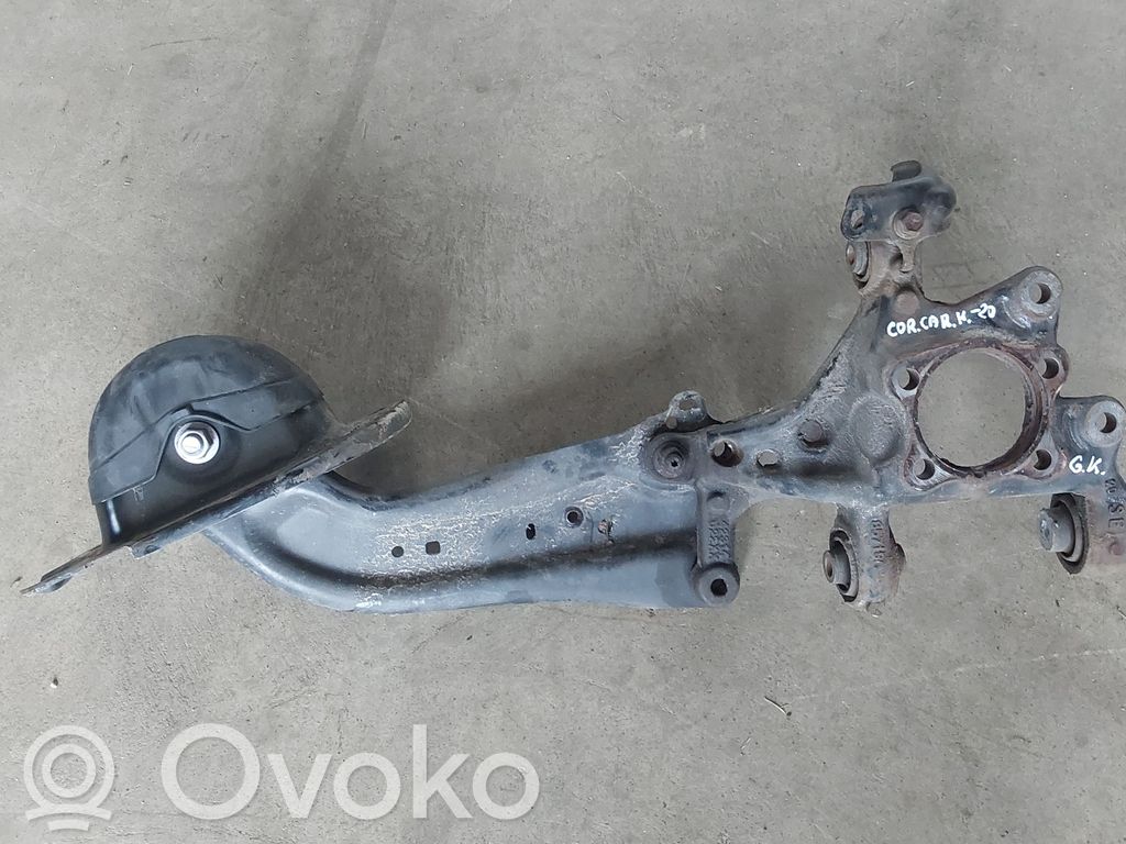 Rear wheel hub