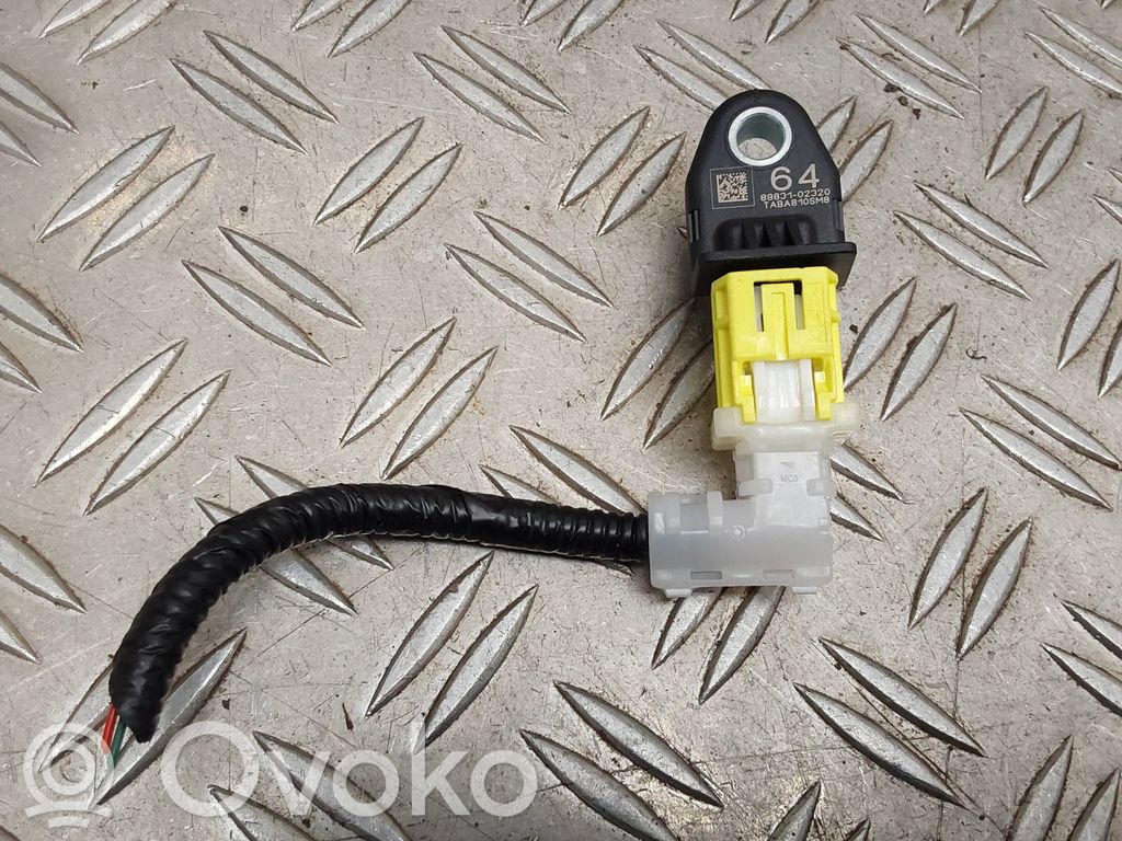 Toyota Corolla E210 E21 Sensore d’urto/d'impatto apertura airbag 