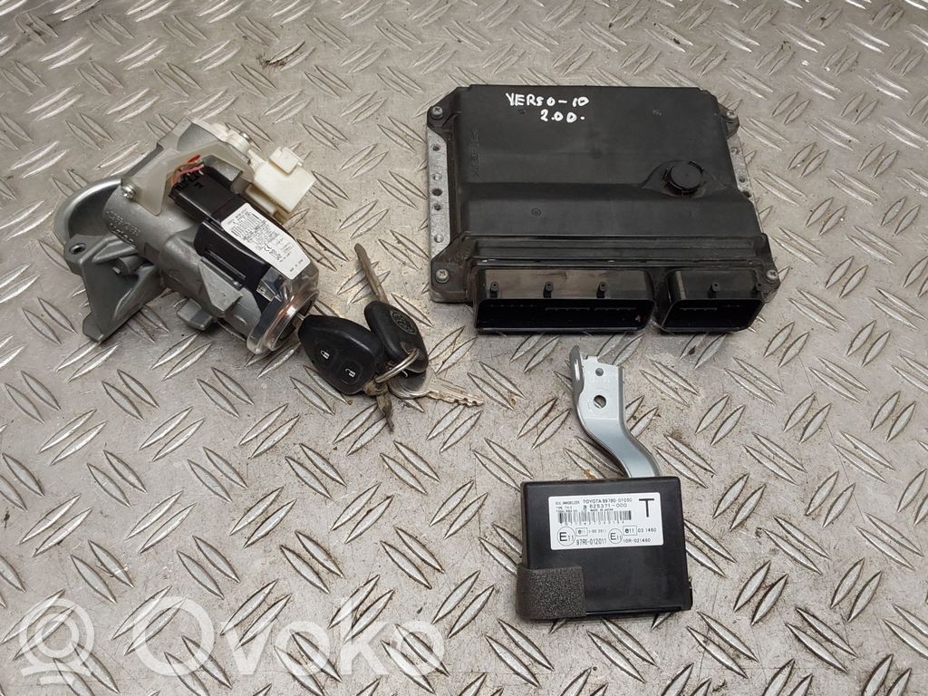 Toyota Verso Engine ECU kit and lock set 