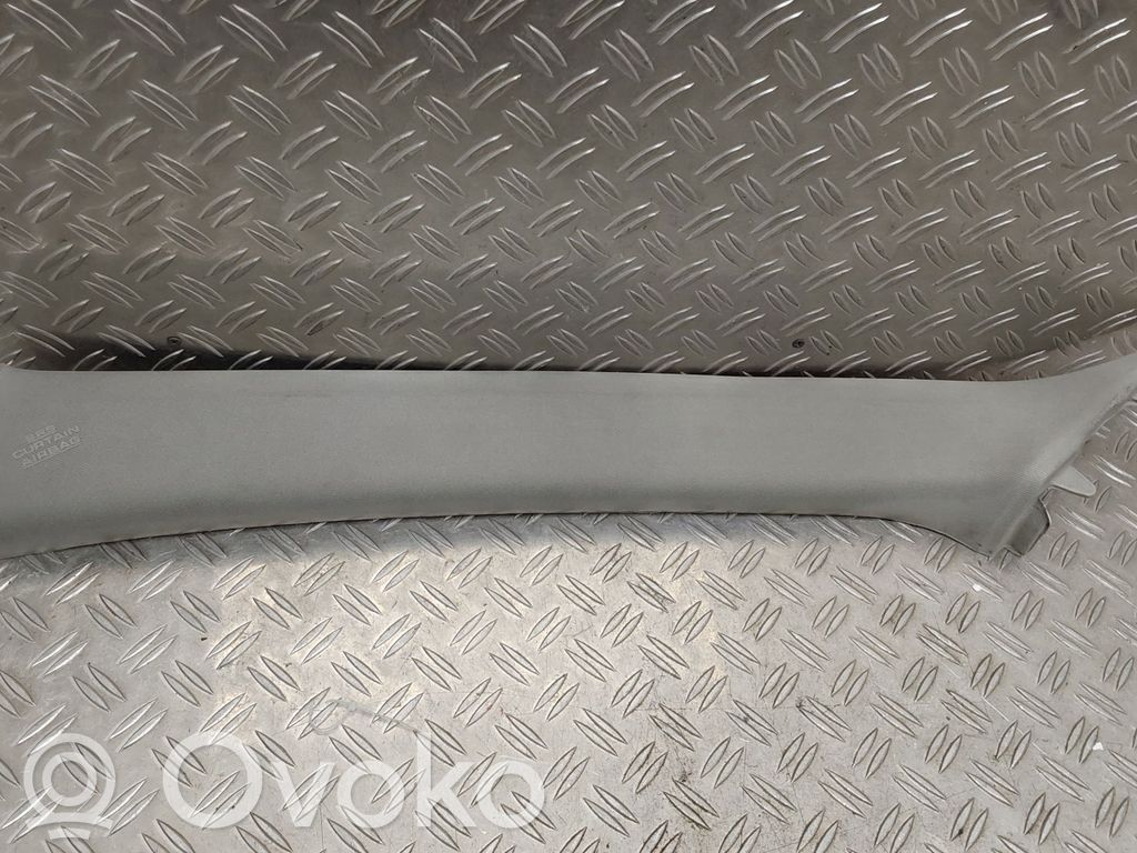 Toyota Auris E180 Pilar (A) 