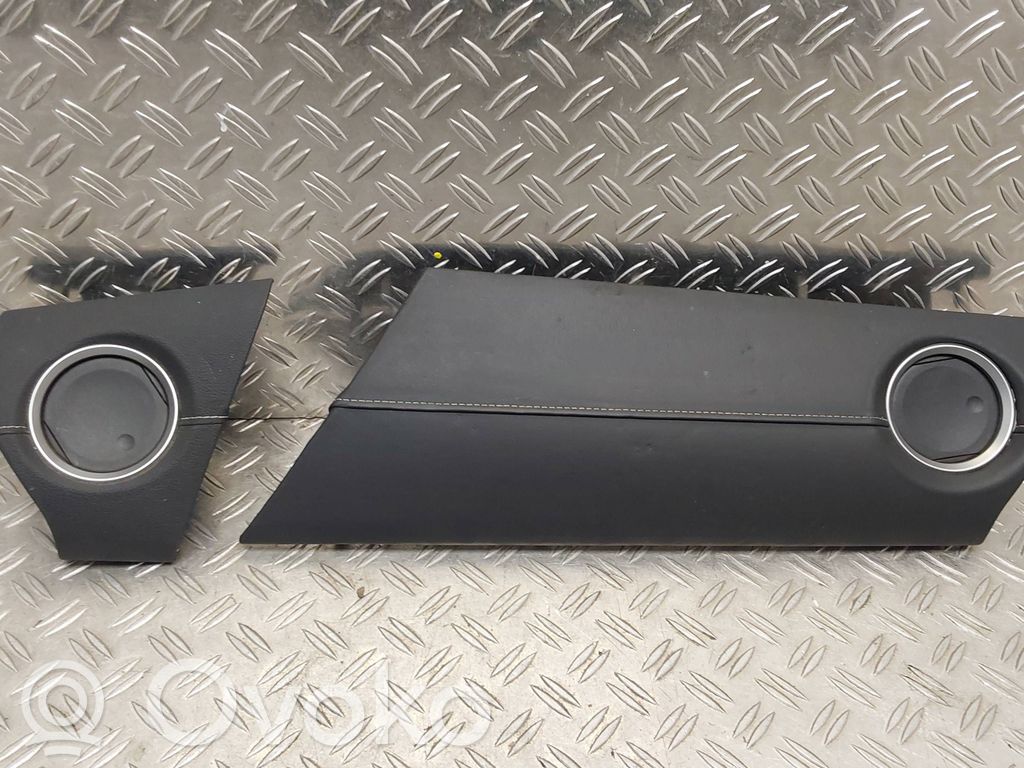 Toyota Auris E180 Panel trim 