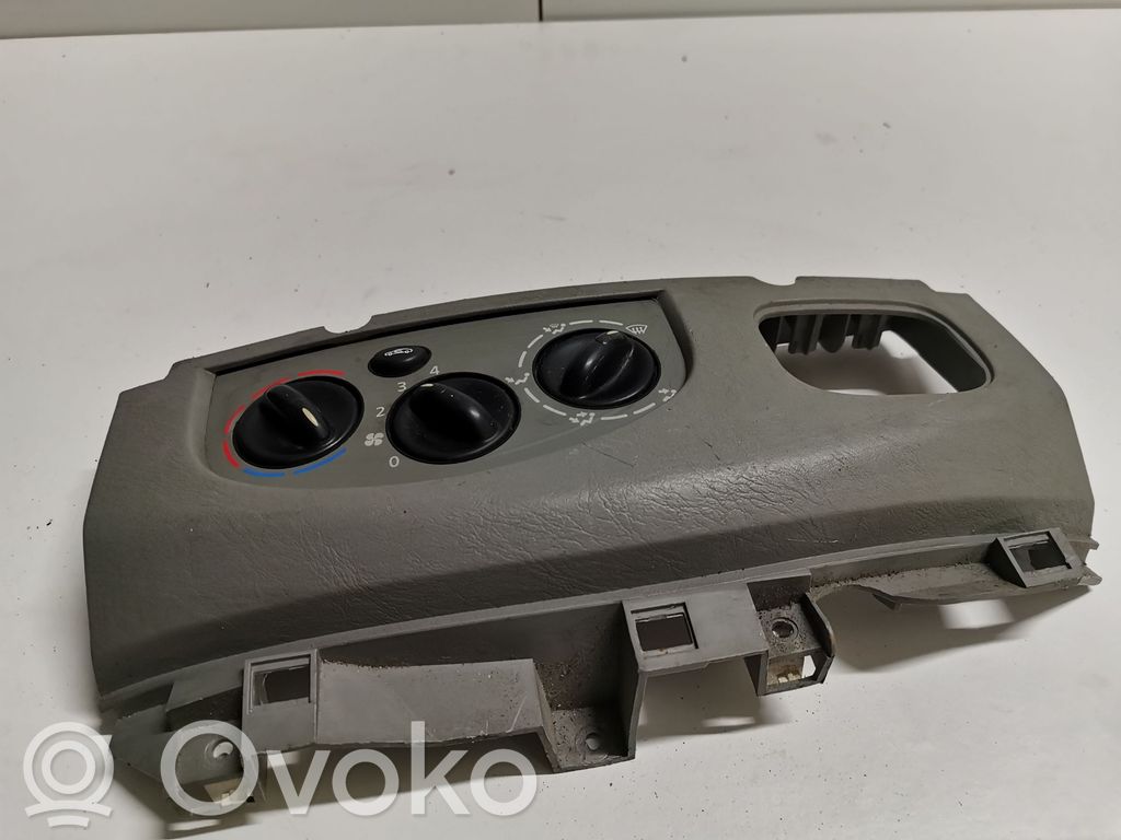 Opel Vivaro Unitate control climatizare 