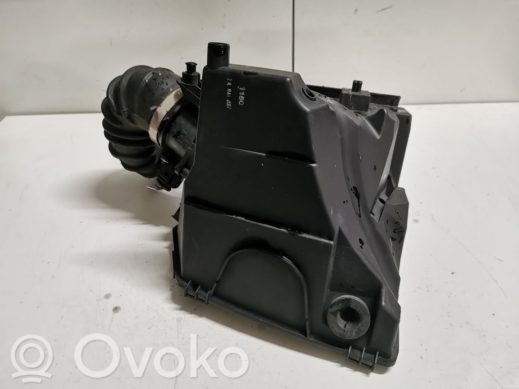 Audi A6 S6 C6 4F Air filter box 