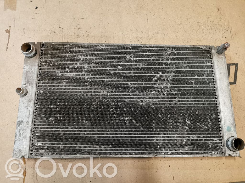 BMW 7 E65 E66 Aušinimo skysčio radiatorius 