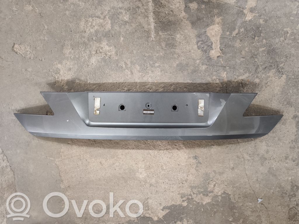 BMW 7 E65 E66 Moldura de la puerta trasera 