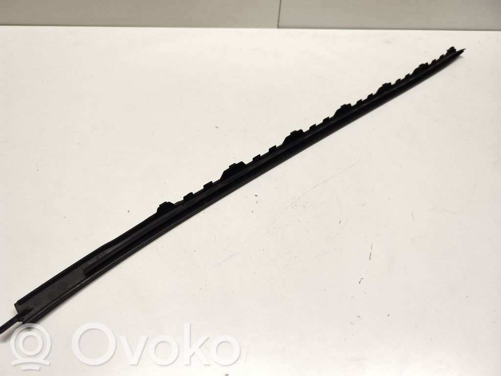 BMW X5 F15 Rivestimento parabrezza 