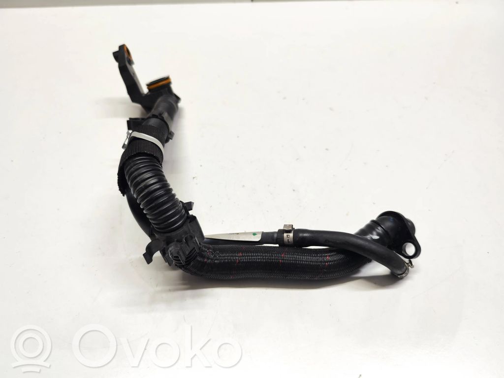 Audi A4 S4 B9 Rura / Wąż dolotowy powietrza 