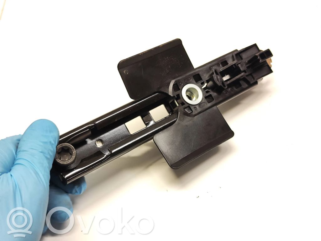 Land Rover Range Rover L405 Silniczek regulacji pasów bezpieczeństwa 