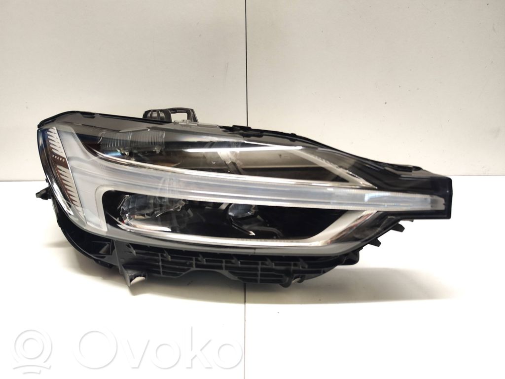 Volvo XC60 Scheinwerfer 