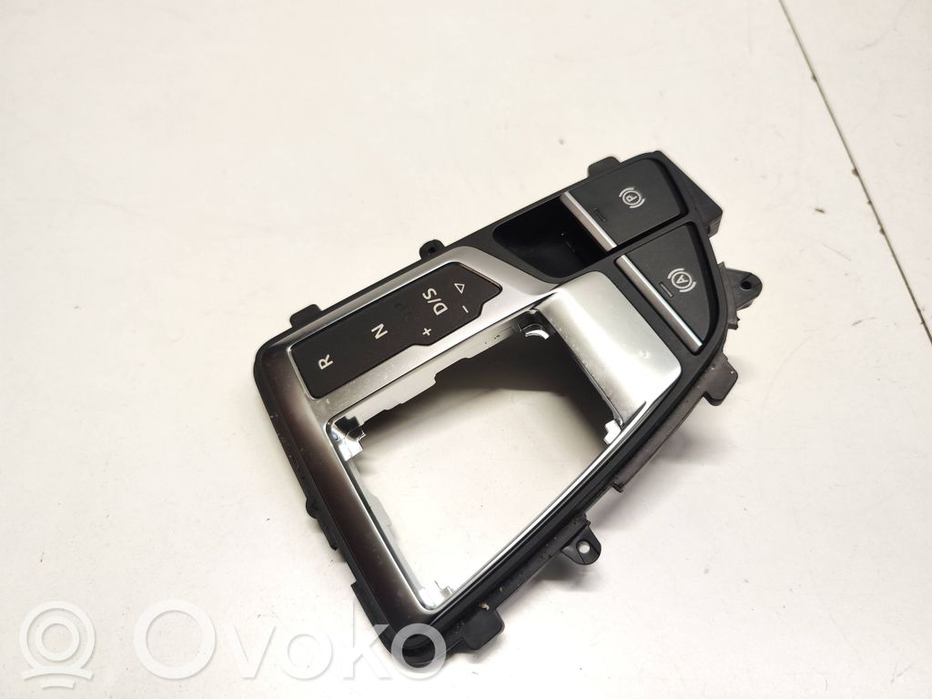 Audi Q7 4M Gear shifter surround trim plastic 