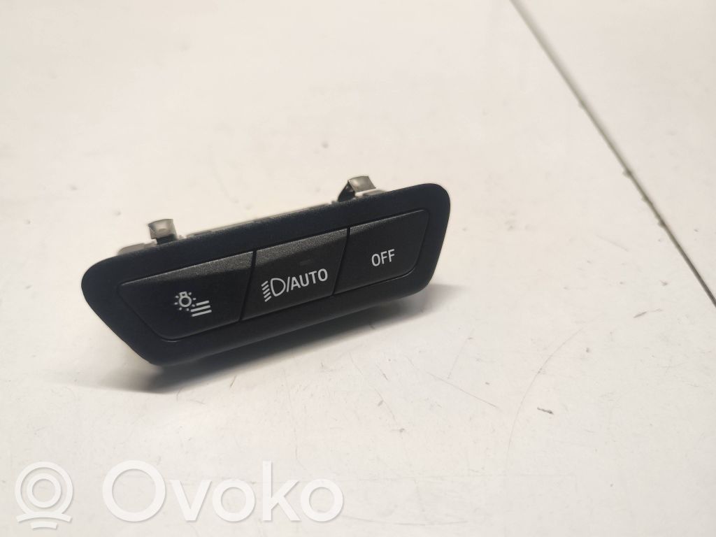 Light switch   5A49FF9,C021202S,25496912,5A49FF902