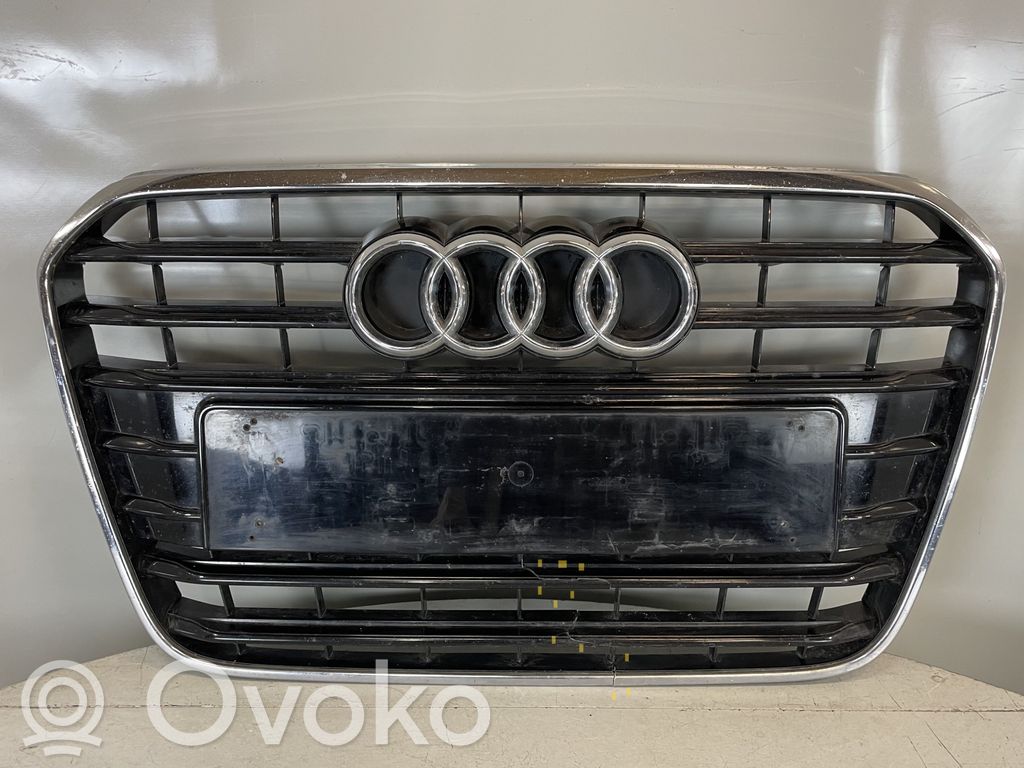 Audi A6 S6 C7 4G Maskownica / Grill / Atrapa górna chłodnicy 