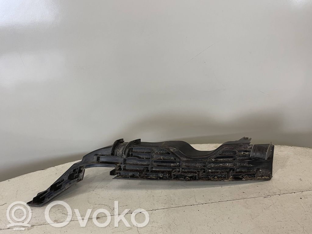 Volvo XC60 Uchwyt / Mocowanie lampy przedniej 
