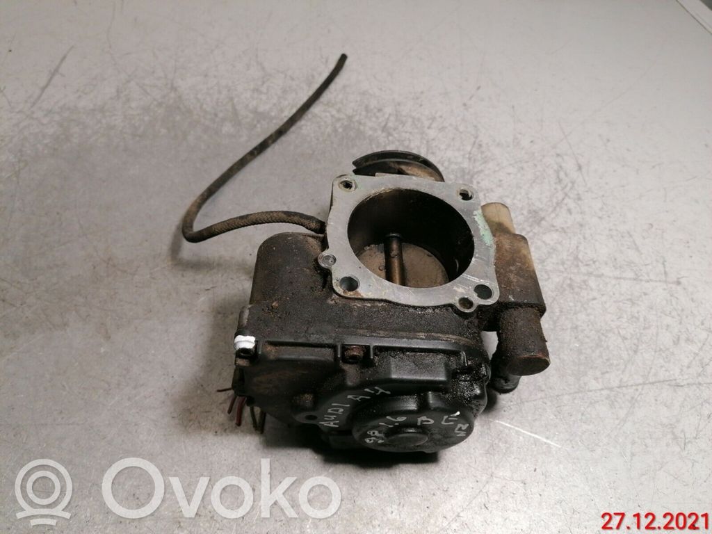 Audi A4 S4 B5 8D Throttle valve 