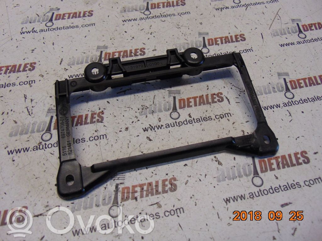 BMW 5 E60 E61 Kita panelės detalė 