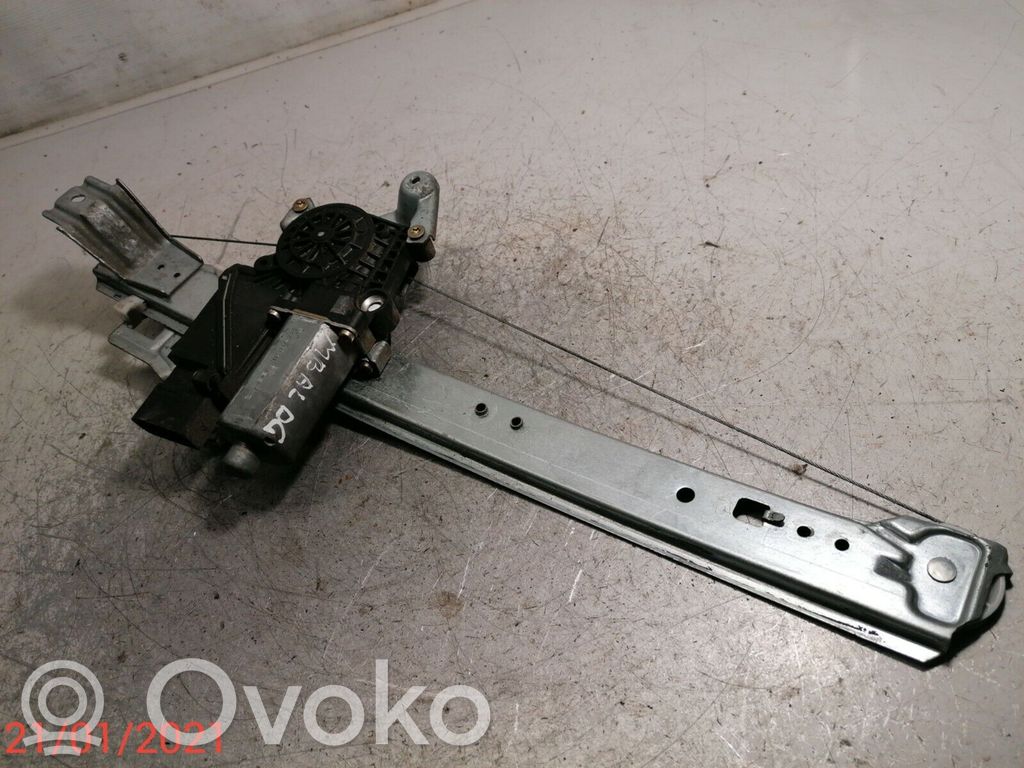 Mercedes-Benz A W168 Elektryczny podnośnik szyby drzwi tylnych 