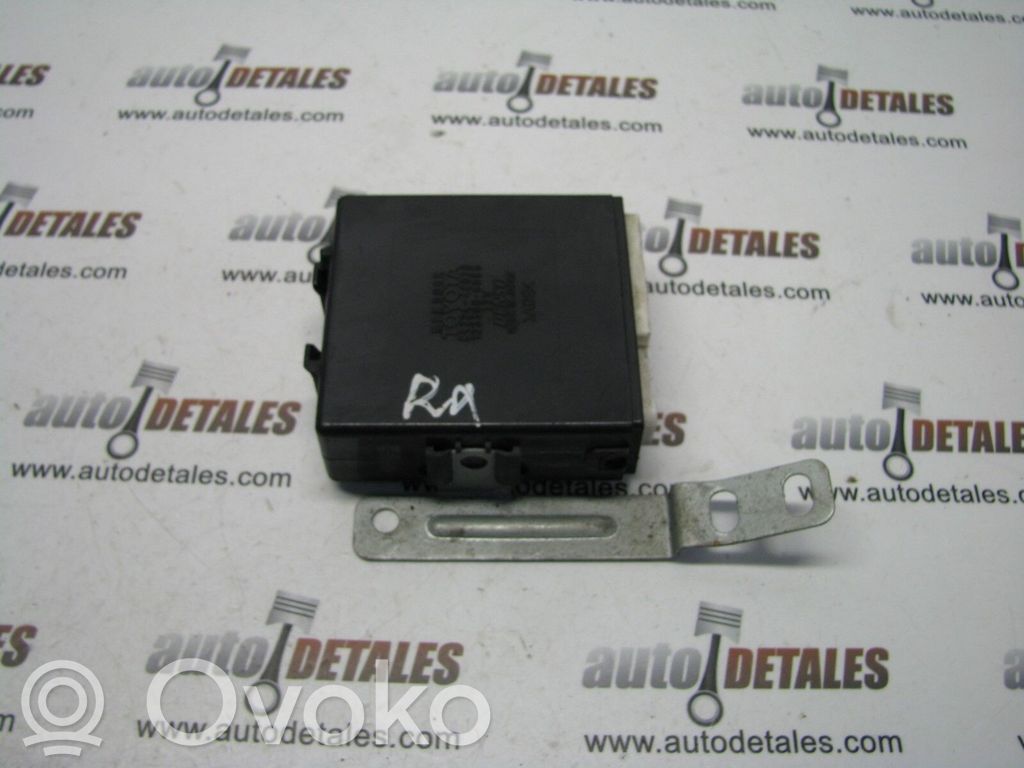 Lexus RX 300 Door control unit/module 