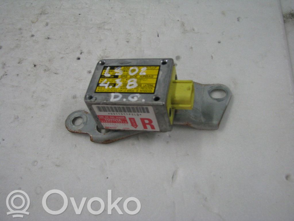 Lexus RX 300 Airbagsensor Crashsensor Drucksensor 