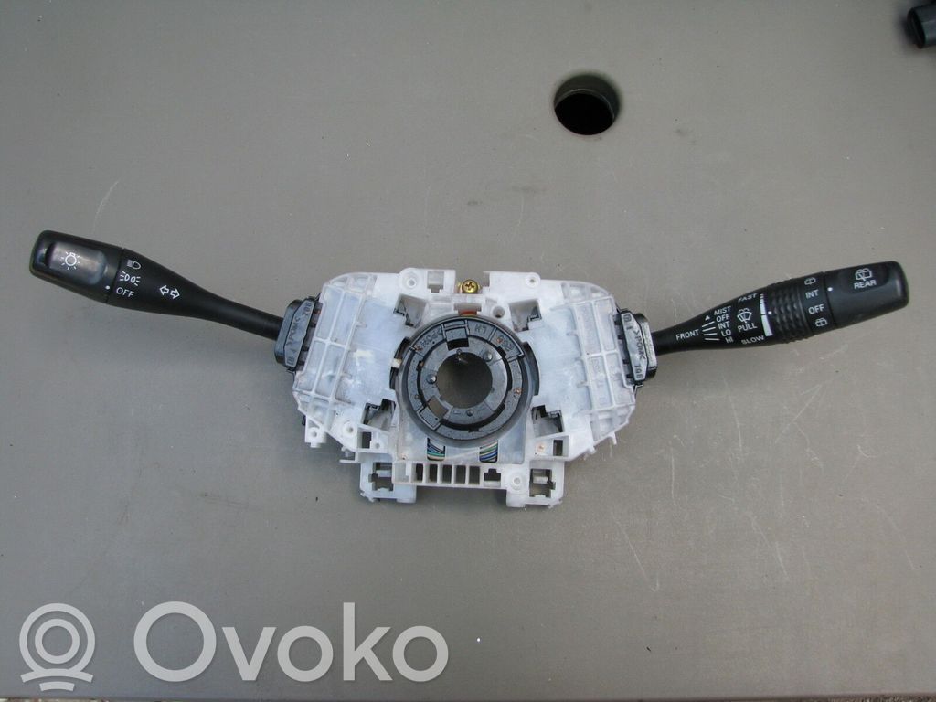Mitsubishi Grandis Wiper turn signal indicator stalk/switch 