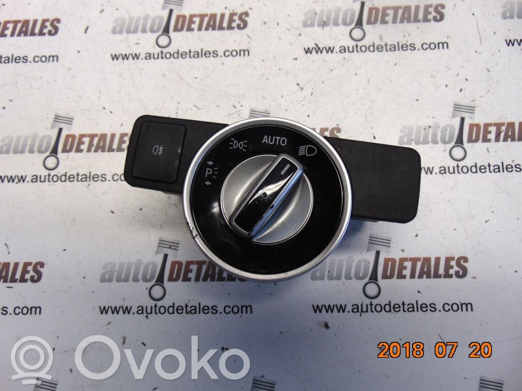 Mercedes-Benz E W212 Light switch 