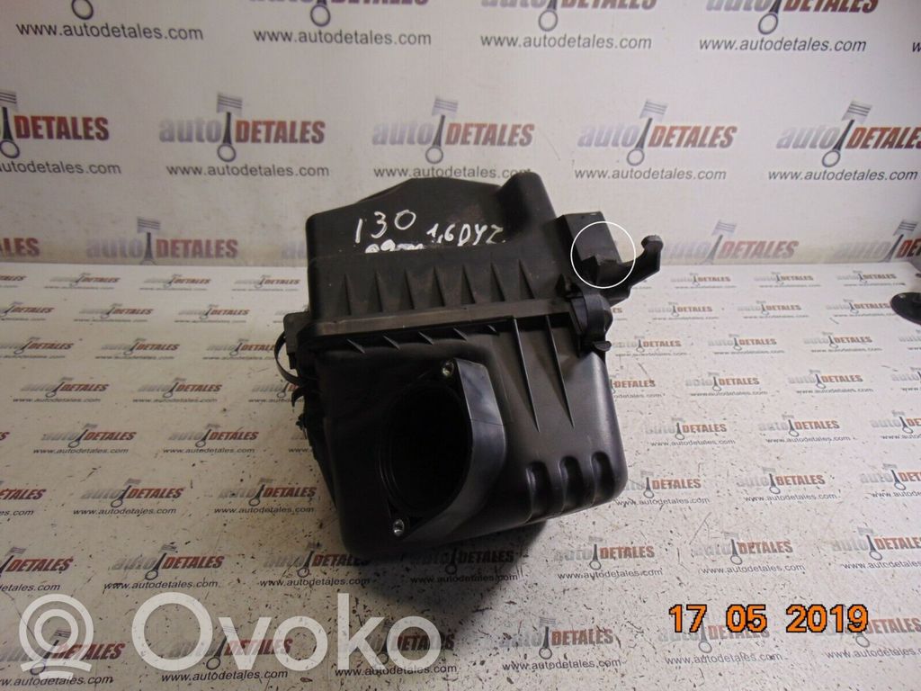 Hyundai i30 Air filter box 