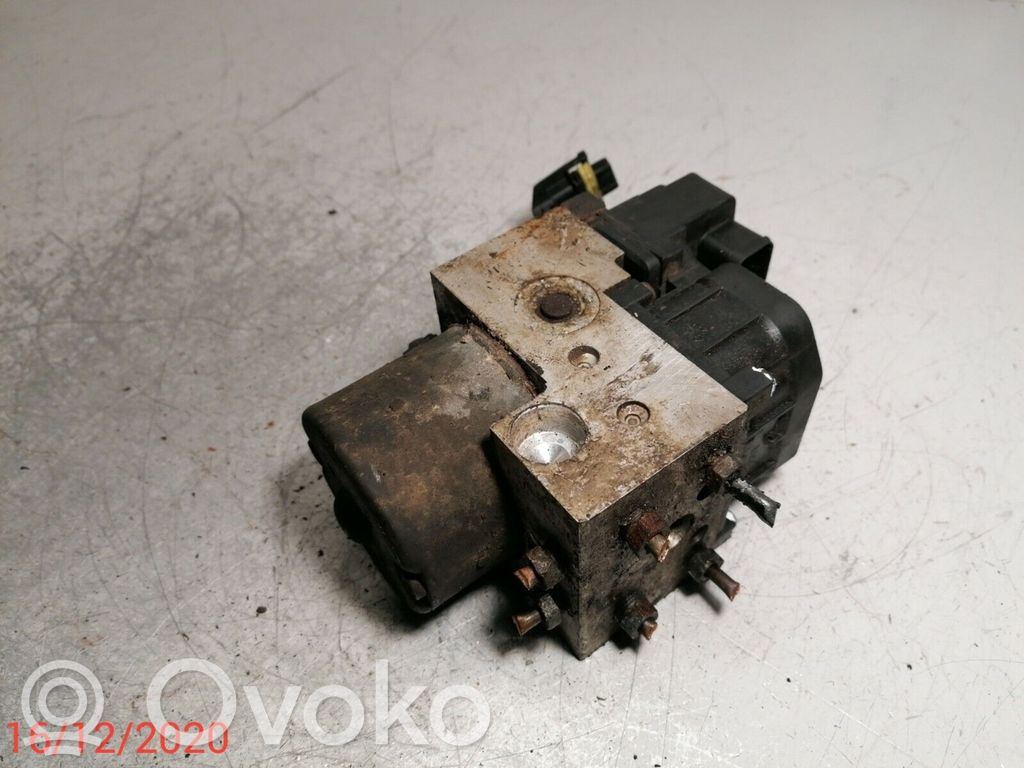 Peugeot 806 ABS Blokas 