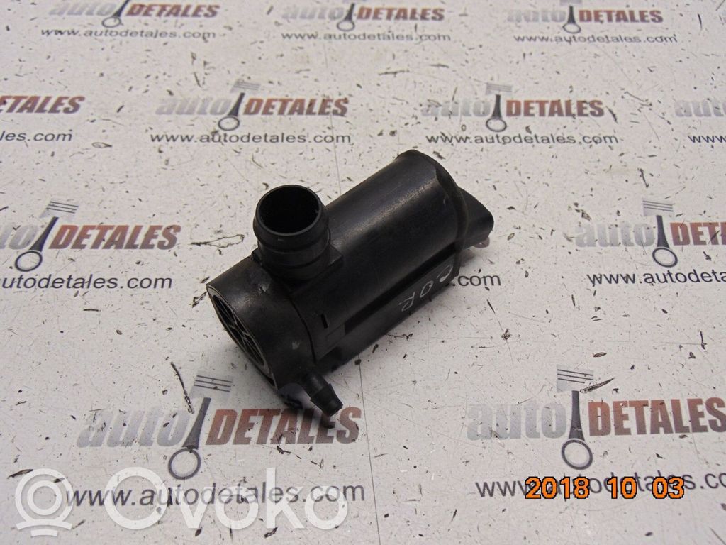 Toyota Corolla E120 E130 Windscreen/windshield washer pump 