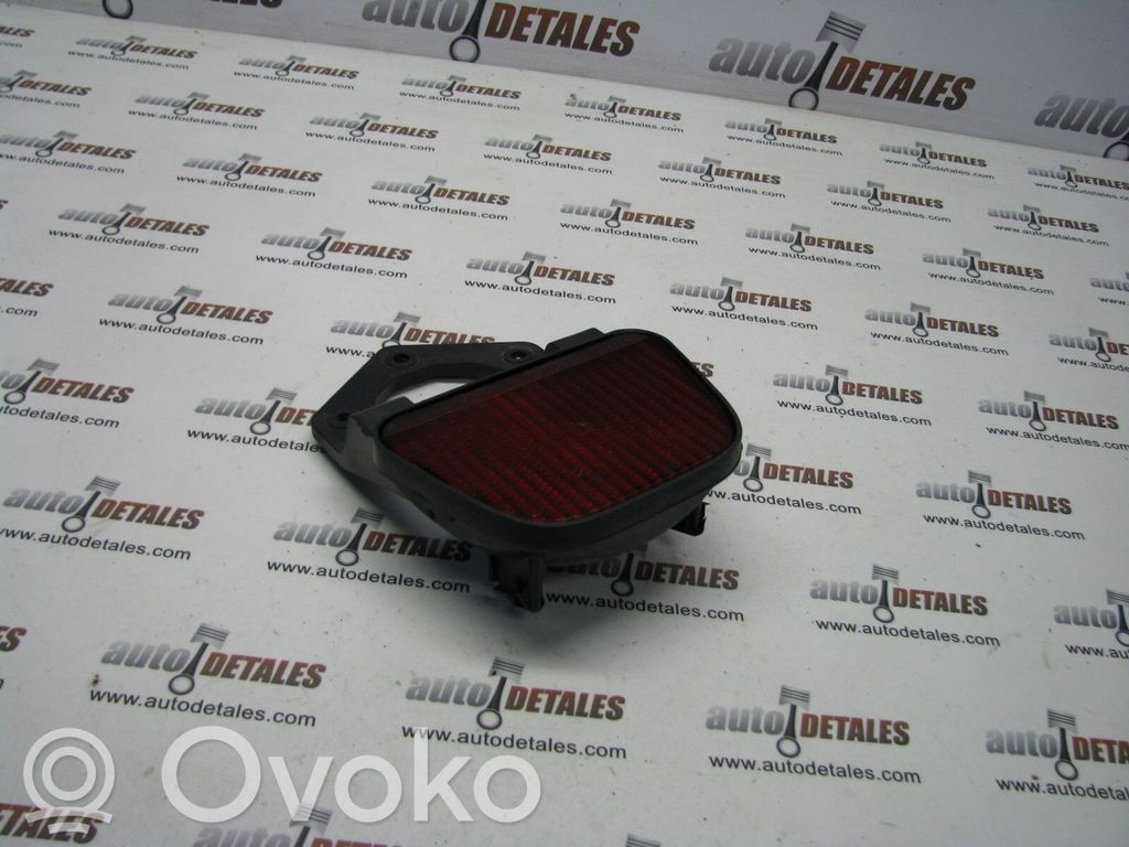 Toyota Avensis T220 Third/center stoplight 
