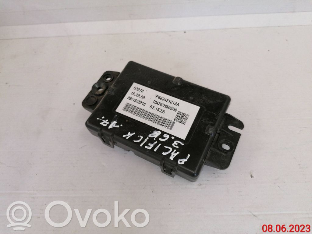 Chrysler Pacifica Autres unités de commande / modules 