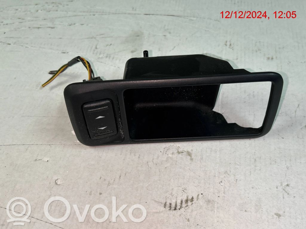 Ford C-MAX I Electric window control switch 