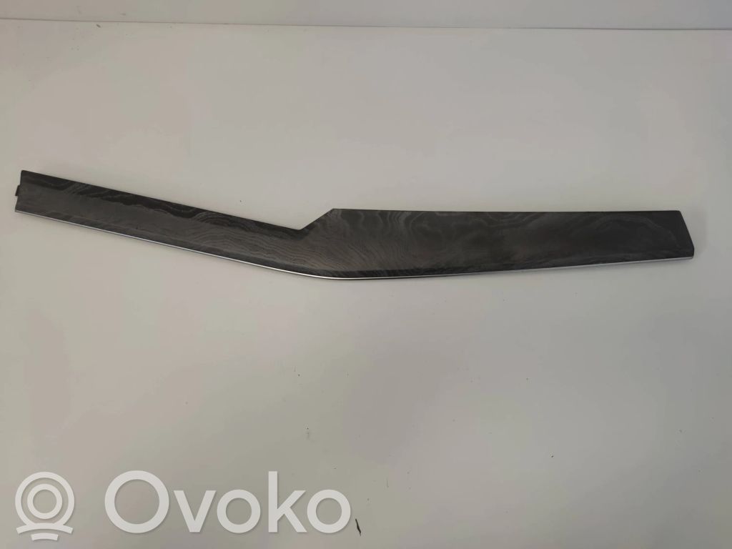 Audi e-tron Dashboard glove box trim 