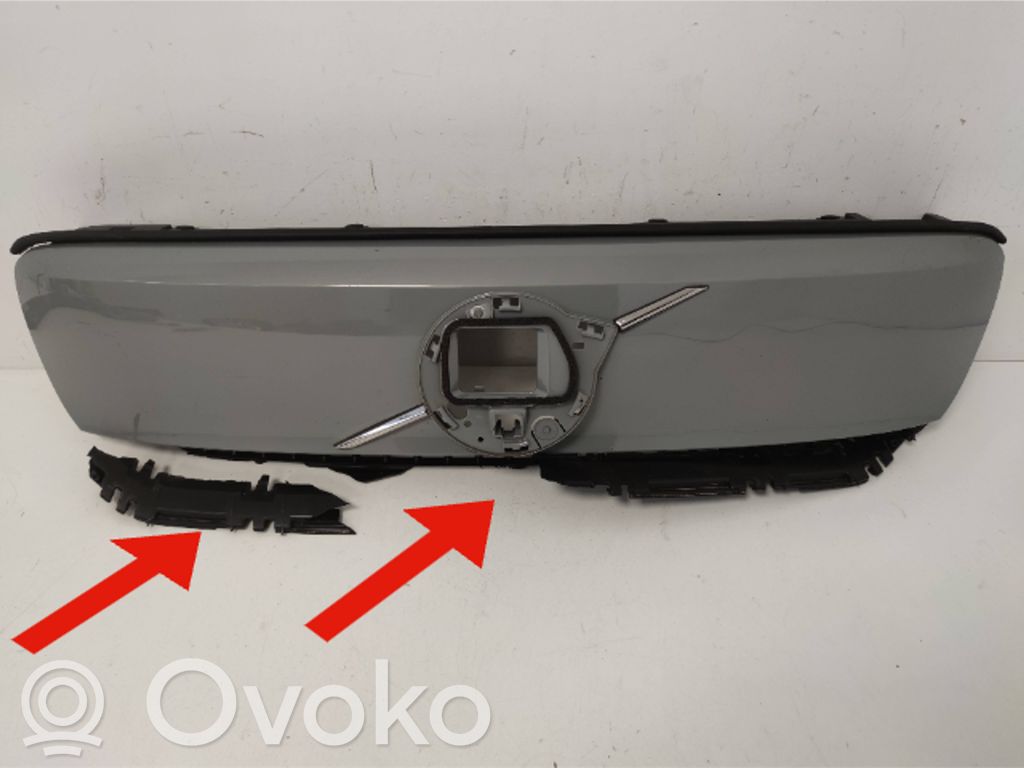 Volvo XC40 Front grill 