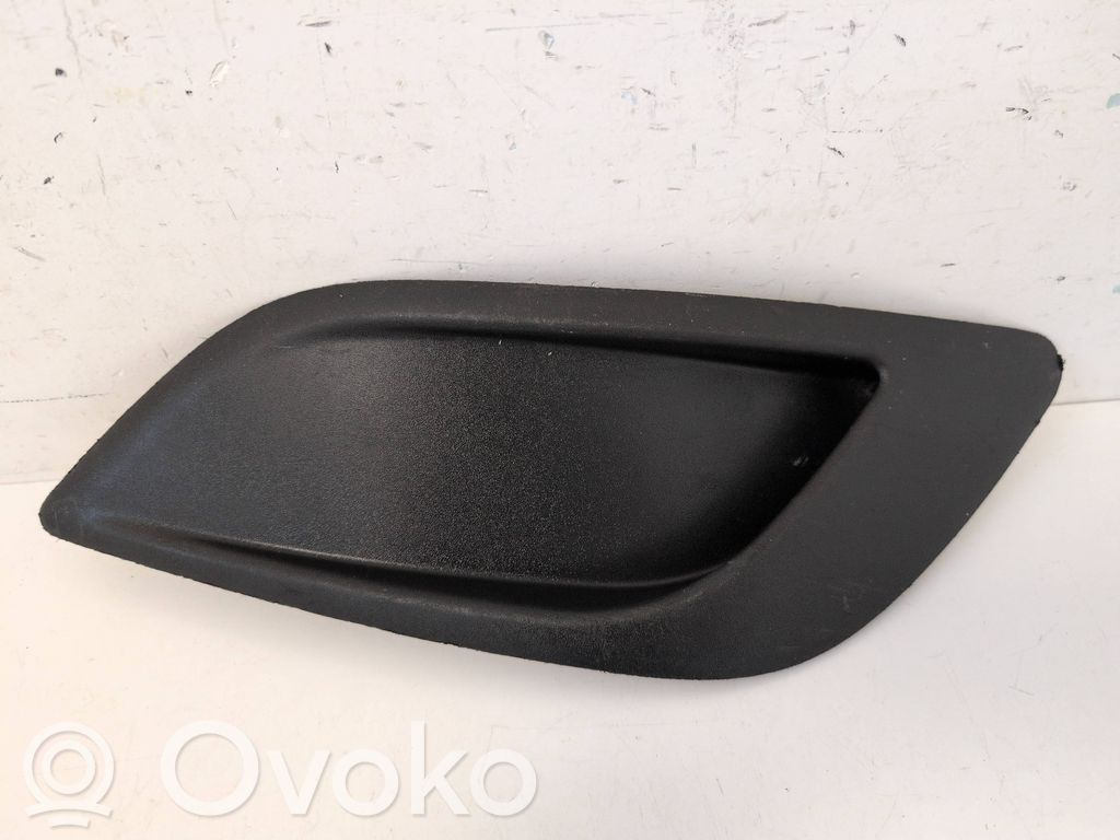 Ford Focus Front bumper lower grill 