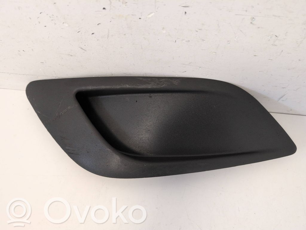 Ford Focus Front bumper lower grill 