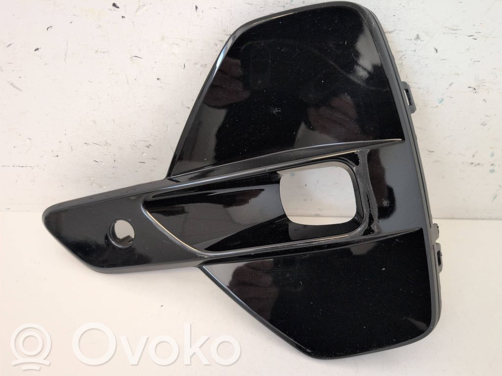 Volvo XC40 Kratka dolna zderzaka przedniego 