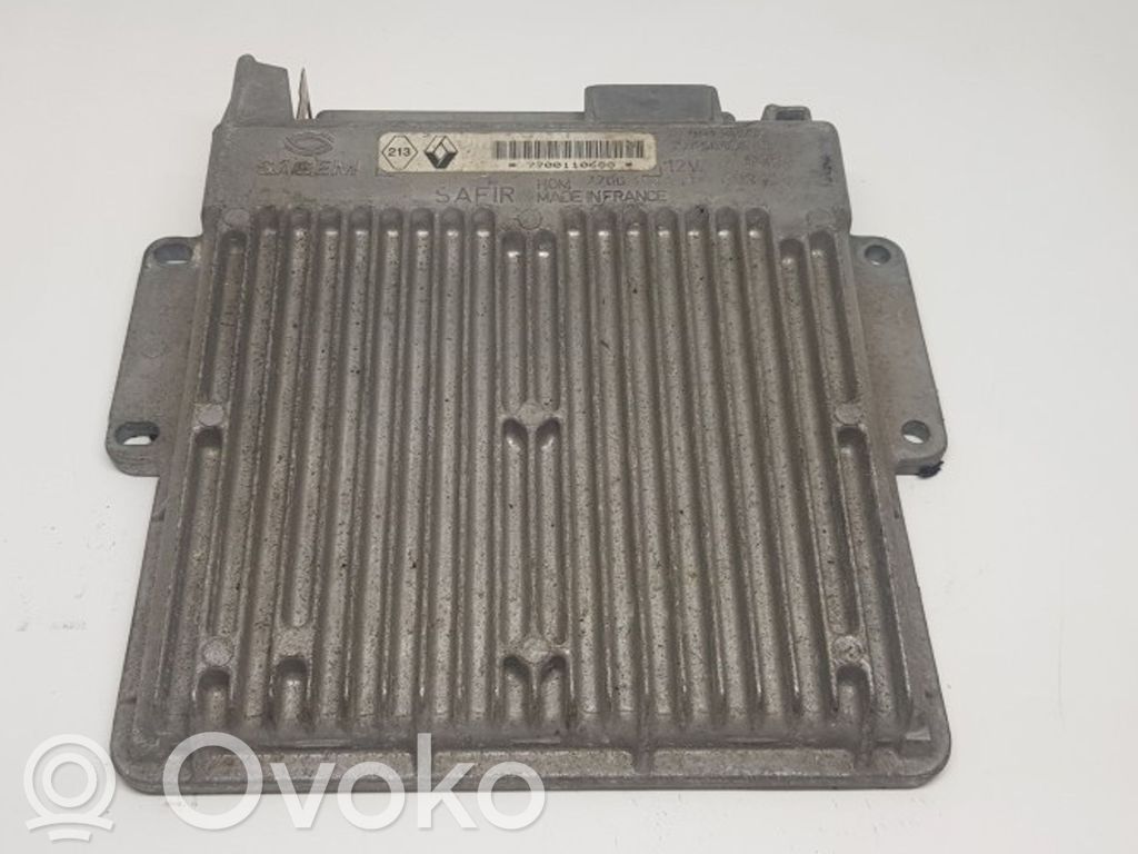 Renault Clio III Engine control unit/module 