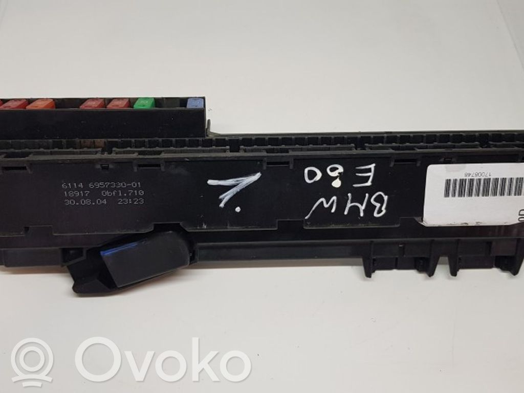 Fuse module   6957330